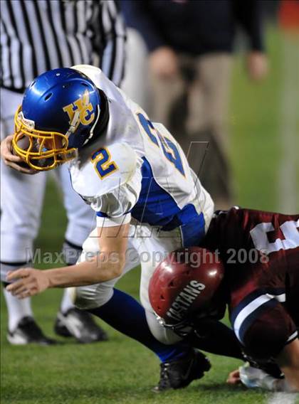 Thumbnail 2 in Hamilton vs. St. Margaret's (CIF State Small Schools Final) photogallery.