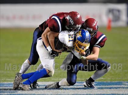 Thumbnail 2 in Hamilton vs. St. Margaret's (CIF State Small Schools Final) photogallery.