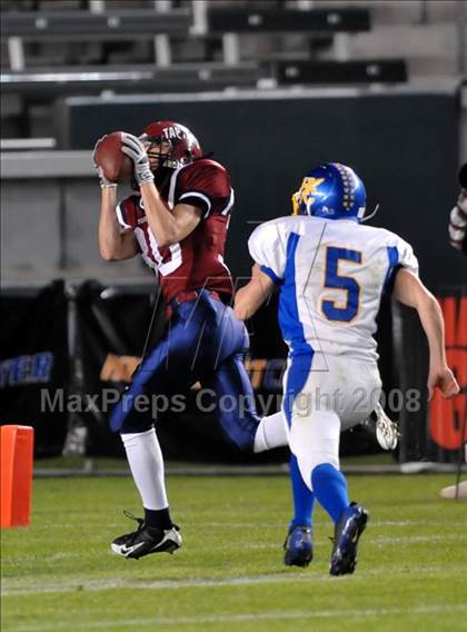 Thumbnail 2 in Hamilton vs. St. Margaret's (CIF State Small Schools Final) photogallery.