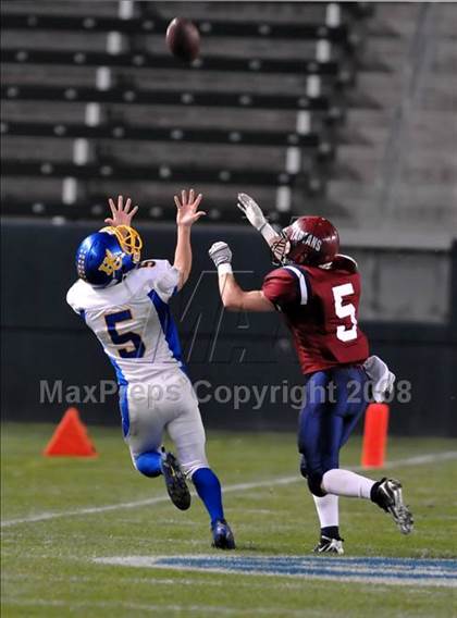 Thumbnail 3 in Hamilton vs. St. Margaret's (CIF State Small Schools Final) photogallery.