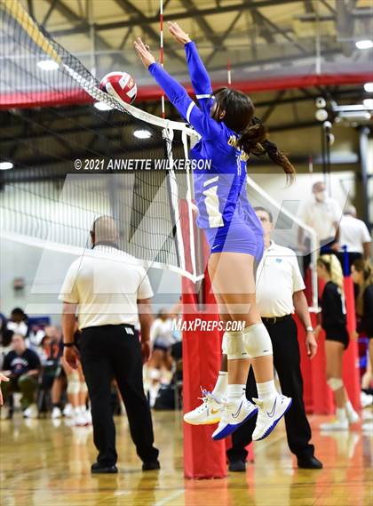 Thumbnail 3 in Lyman vs. Lake Highland Prep (Nike Tournament of Champions) photogallery.