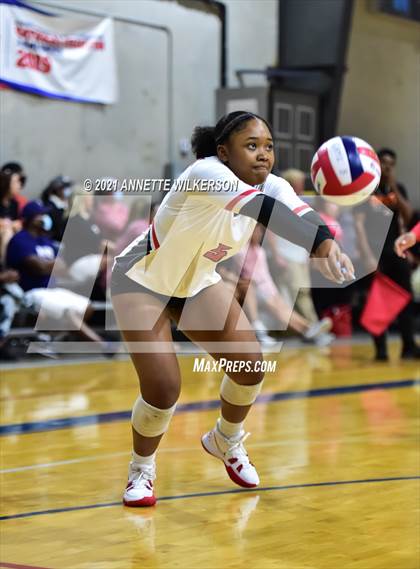 Thumbnail 3 in Lyman vs. Lake Highland Prep (Nike Tournament of Champions) photogallery.