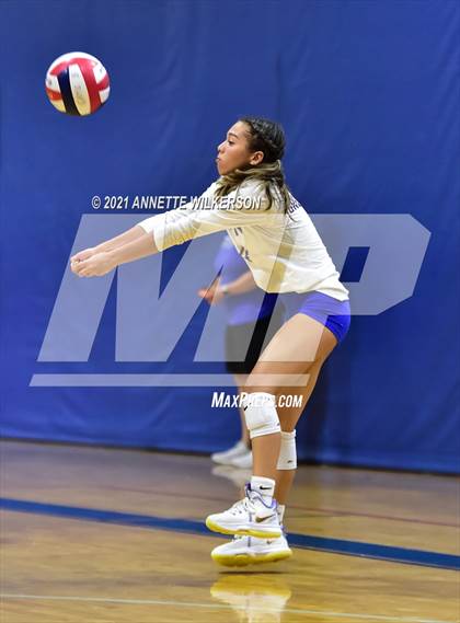 Thumbnail 2 in Lyman vs. Lake Highland Prep (Nike Tournament of Champions) photogallery.