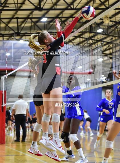 Thumbnail 2 in Lyman vs. Lake Highland Prep (Nike Tournament of Champions) photogallery.