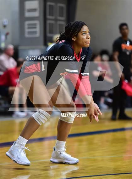 Thumbnail 2 in Lyman vs. Lake Highland Prep (Nike Tournament of Champions) photogallery.
