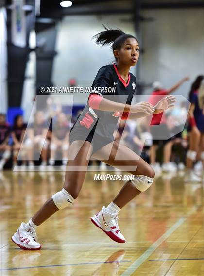 Thumbnail 3 in Lyman vs. Lake Highland Prep (Nike Tournament of Champions) photogallery.