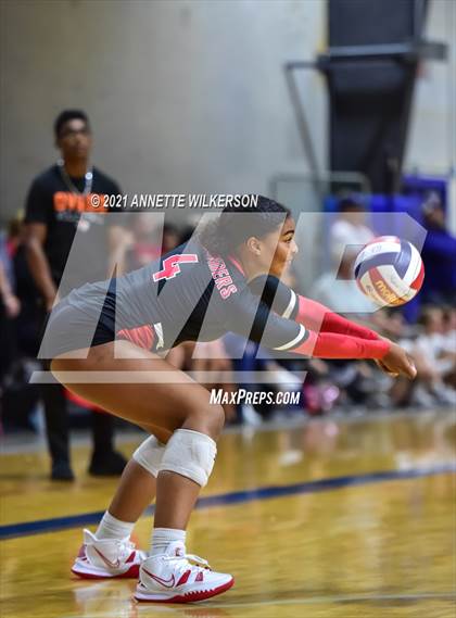 Thumbnail 3 in Lyman vs. Lake Highland Prep (Nike Tournament of Champions) photogallery.