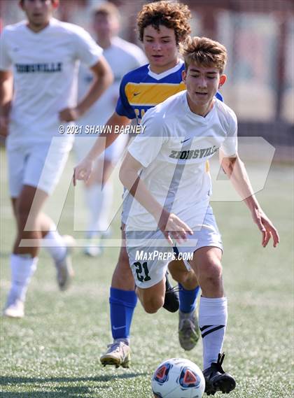 Thumbnail 2 in Zionsville vs. Carmel photogallery.