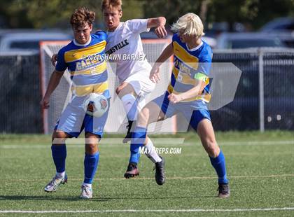 Thumbnail 1 in Zionsville vs. Carmel photogallery.