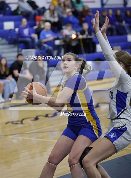 Thumbnail 1 in Nezperce @ Orofino photogallery.