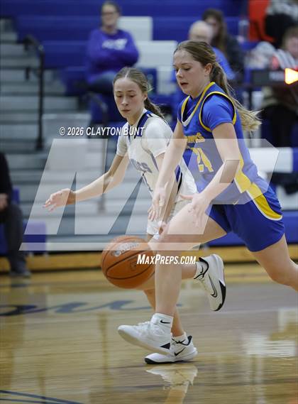 Thumbnail 1 in Nezperce @ Orofino photogallery.