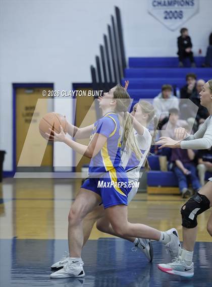 Thumbnail 1 in Nezperce @ Orofino photogallery.