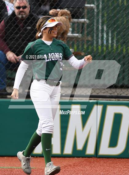 Thumbnail 1 in West Linn vs Jesuit (OSAA 6A 1st Round) photogallery.
