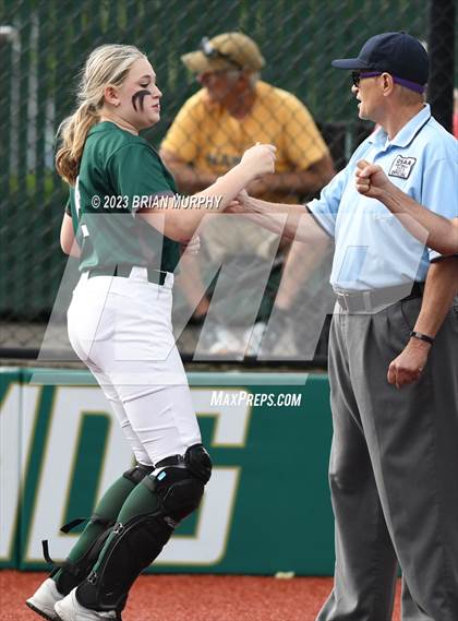 Thumbnail 1 in West Linn vs Jesuit (OSAA 6A 1st Round) photogallery.