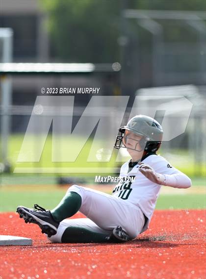Thumbnail 2 in West Linn vs Jesuit (OSAA 6A 1st Round) photogallery.