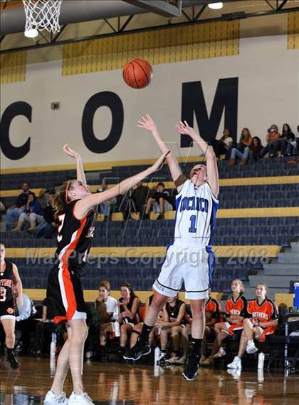 Thumbnail 1 in Central York vs Cocalico (Comet Classic) photogallery.