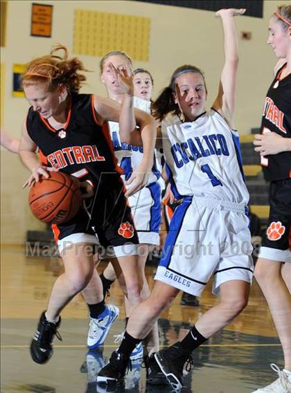 Thumbnail 3 in Central York vs Cocalico (Comet Classic) photogallery.