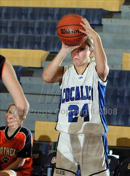 Thumbnail 3 in Central York vs Cocalico (Comet Classic) photogallery.