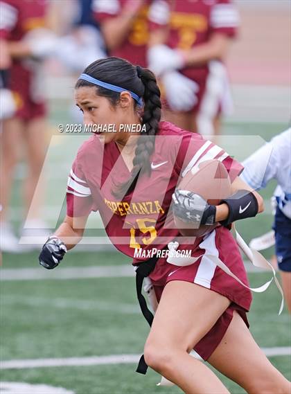 Thumbnail 2 in Corona del Mar vs Esperanza (South County Showdown) photogallery.