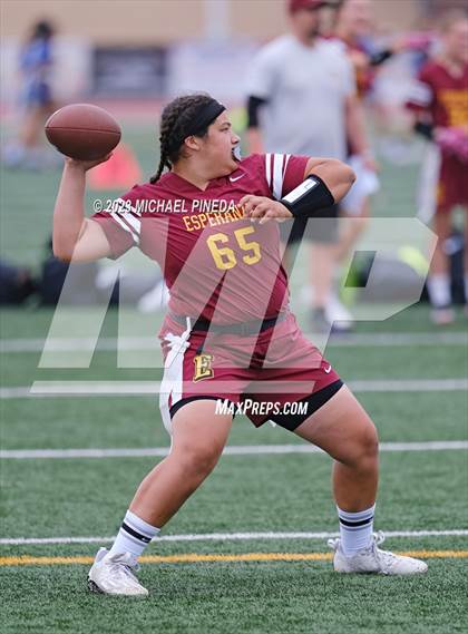 Thumbnail 3 in Corona del Mar vs Esperanza (South County Showdown) photogallery.