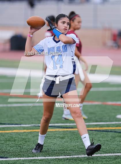 Thumbnail 3 in Corona del Mar vs Esperanza (South County Showdown) photogallery.