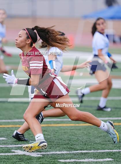 Thumbnail 2 in Corona del Mar vs Esperanza (South County Showdown) photogallery.