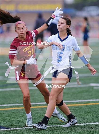 Thumbnail 2 in Corona del Mar vs Esperanza (South County Showdown) photogallery.