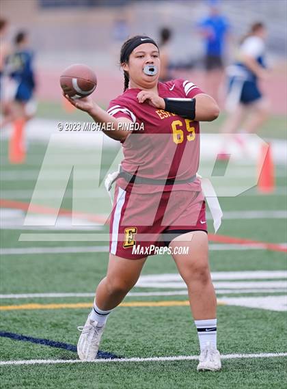 Thumbnail 2 in Corona del Mar vs Esperanza (South County Showdown) photogallery.