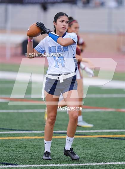 Thumbnail 2 in Corona del Mar vs Esperanza (South County Showdown) photogallery.