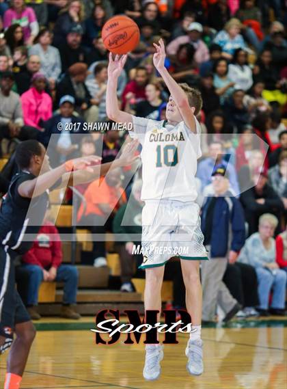 Thumbnail 3 in Coloma vs Benton Harbor (MHSAA District Playoff) photogallery.