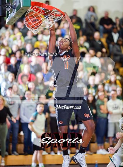 Thumbnail 2 in Coloma vs Benton Harbor (MHSAA District Playoff) photogallery.