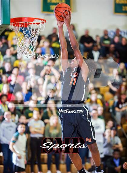 Thumbnail 3 in Coloma vs Benton Harbor (MHSAA District Playoff) photogallery.