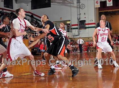 Thumbnail 3 in Mt. Vernon vs Centralia (3A Regionals Semifinals) photogallery.