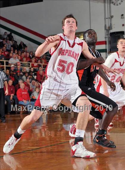 Thumbnail 2 in Mt. Vernon vs Centralia (3A Regionals Semifinals) photogallery.