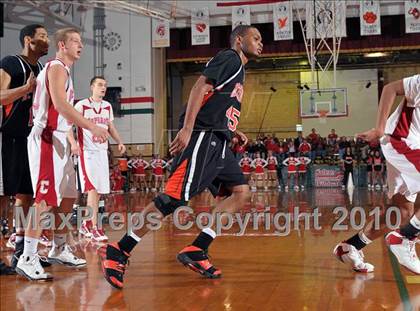 Thumbnail 3 in Mt. Vernon vs Centralia (3A Regionals Semifinals) photogallery.