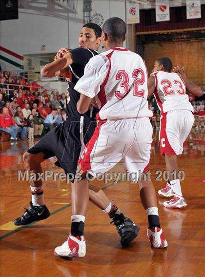 Thumbnail 3 in Mt. Vernon vs Centralia (3A Regionals Semifinals) photogallery.