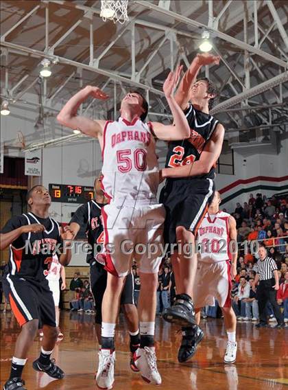 Thumbnail 3 in Mt. Vernon vs Centralia (3A Regionals Semifinals) photogallery.