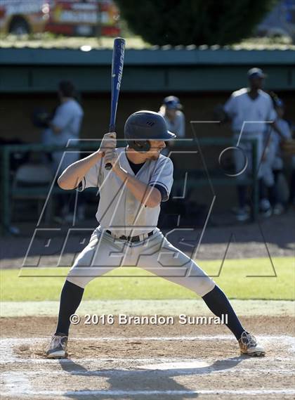 Thumbnail 1 in Calera vs Holtville photogallery.
