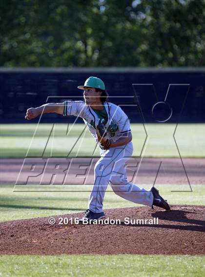 Thumbnail 1 in Calera vs Holtville photogallery.