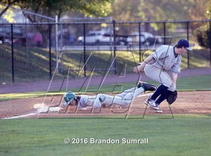 Thumbnail 1 in Calera vs Holtville photogallery.