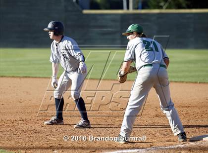 Thumbnail 2 in Calera vs Holtville photogallery.