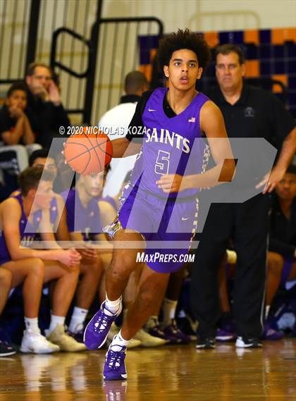 Thumbnail 3 in Mater Dei vs. St. Augustine (Tarkanian Classic) photogallery.