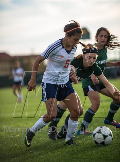 Thumbnail 1 in Reagan @ Brandeis photogallery.