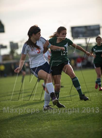 Thumbnail 3 in Reagan @ Brandeis photogallery.