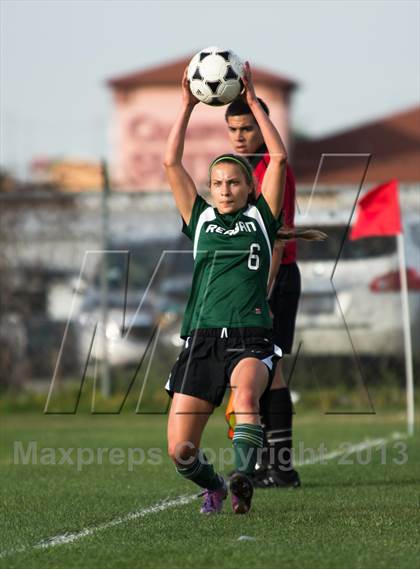 Thumbnail 2 in Reagan @ Brandeis photogallery.