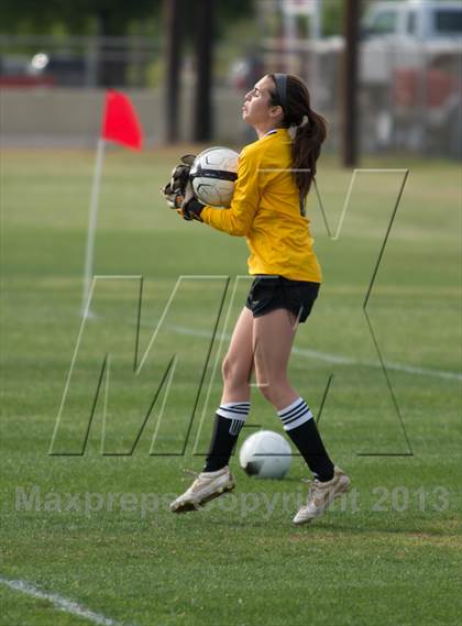 Thumbnail 3 in Reagan @ Brandeis photogallery.