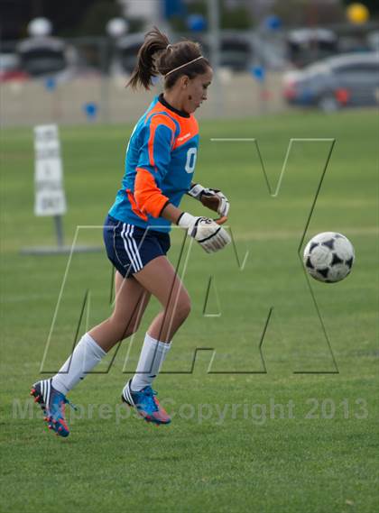 Thumbnail 1 in Reagan @ Brandeis photogallery.