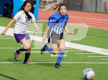 Thumbnail 2 in Midlothian vs. University photogallery.
