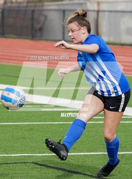 Thumbnail 2 in Midlothian vs. University photogallery.