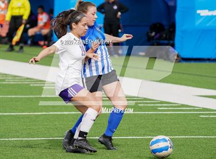 Thumbnail 2 in Midlothian vs. University photogallery.